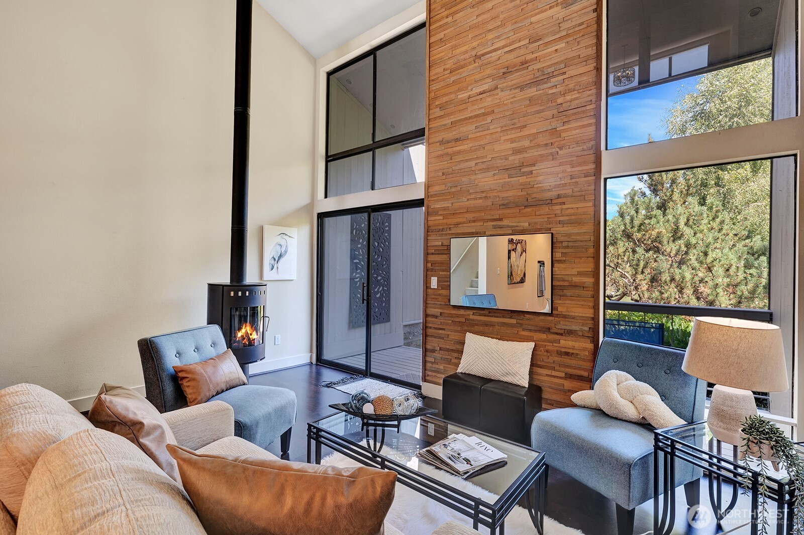 13896 Ne 66th Street 586 Property Photo 8