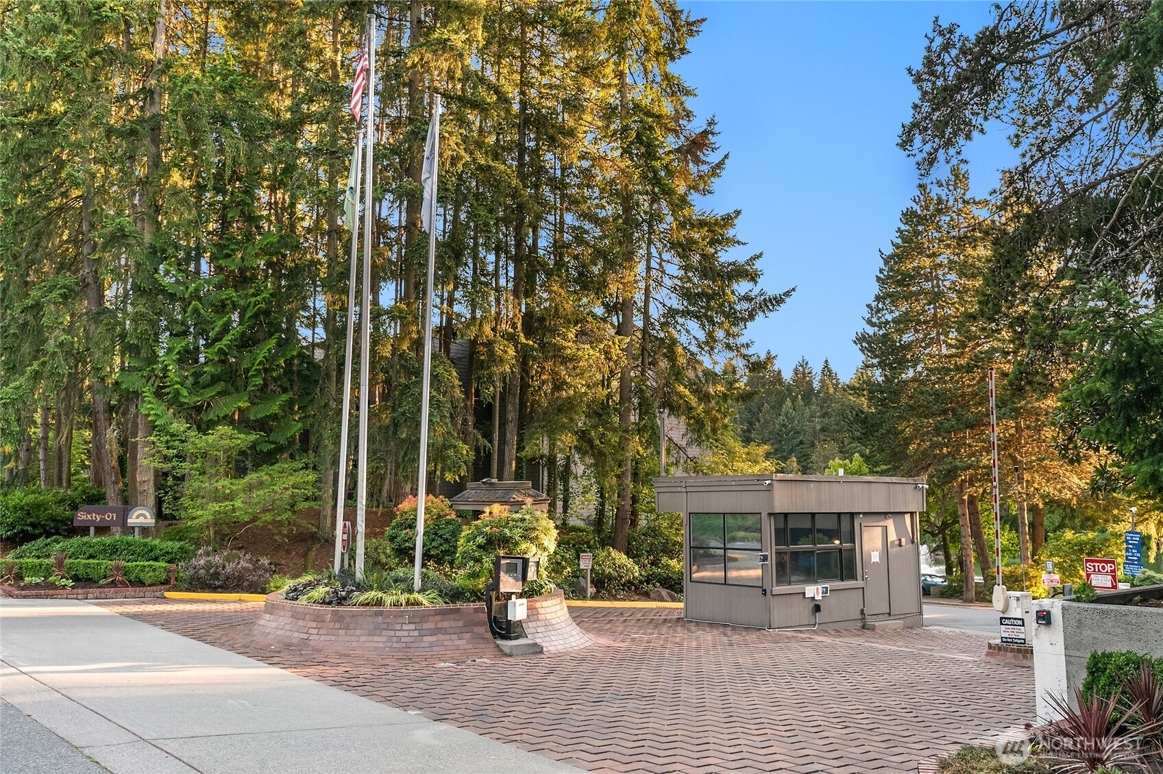 13896 Ne 66th Street 586 Property Photo 21