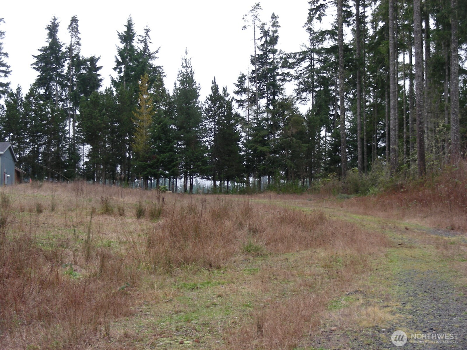 680 Ne Haven Lake Drive Property Photo 1