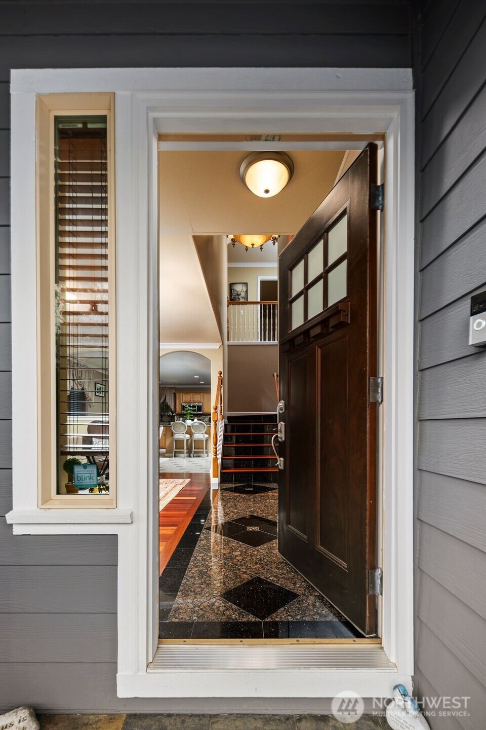 1111 102nd Street Property Photo 2