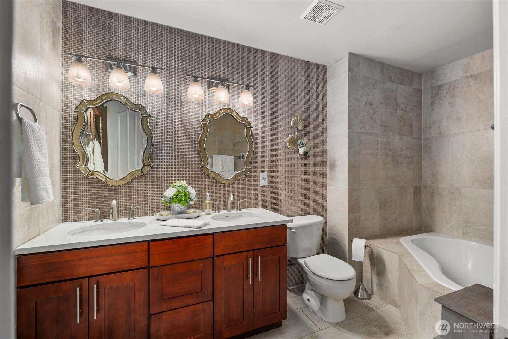 1111 102nd Street Property Photo 17