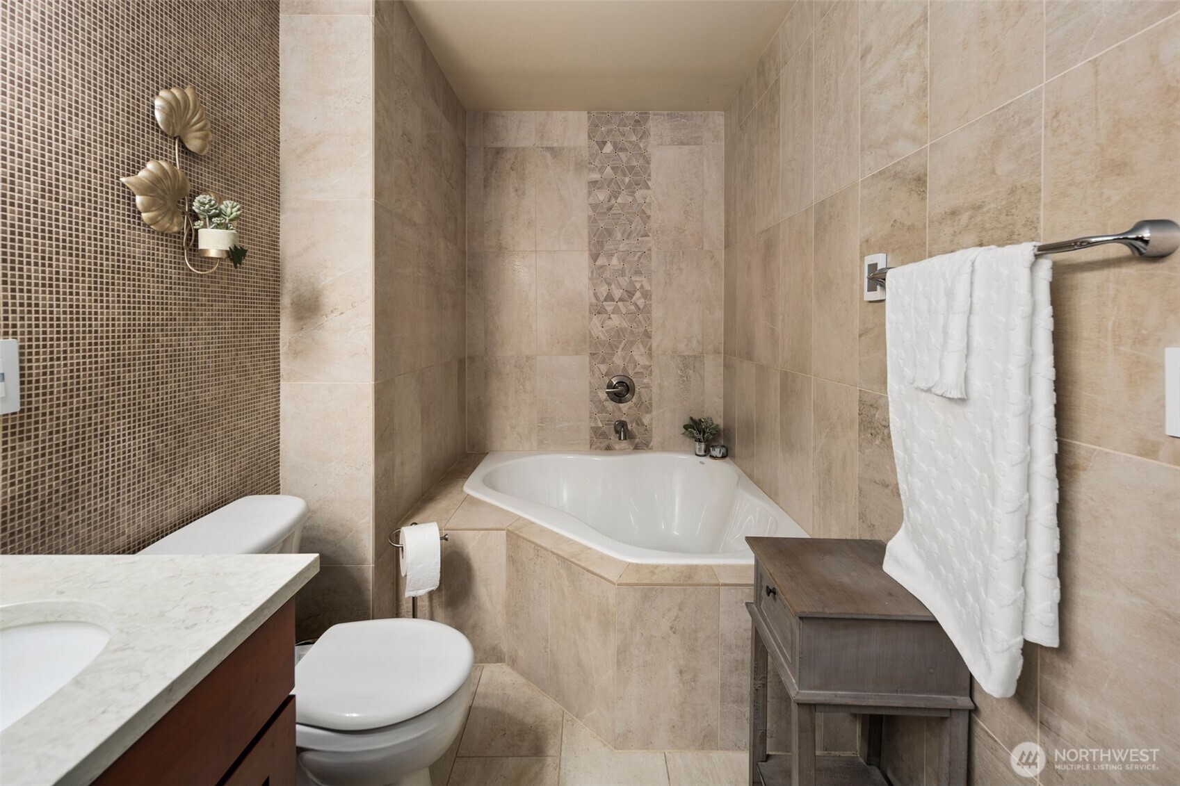 1111 102nd Street Property Photo 18