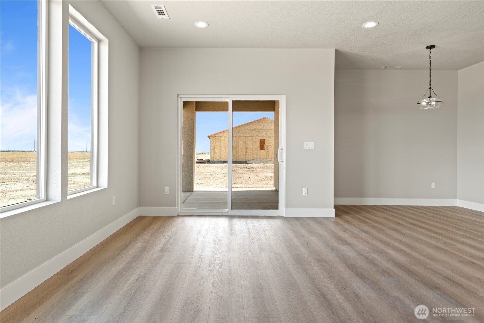 706 O Street Property Photo 11