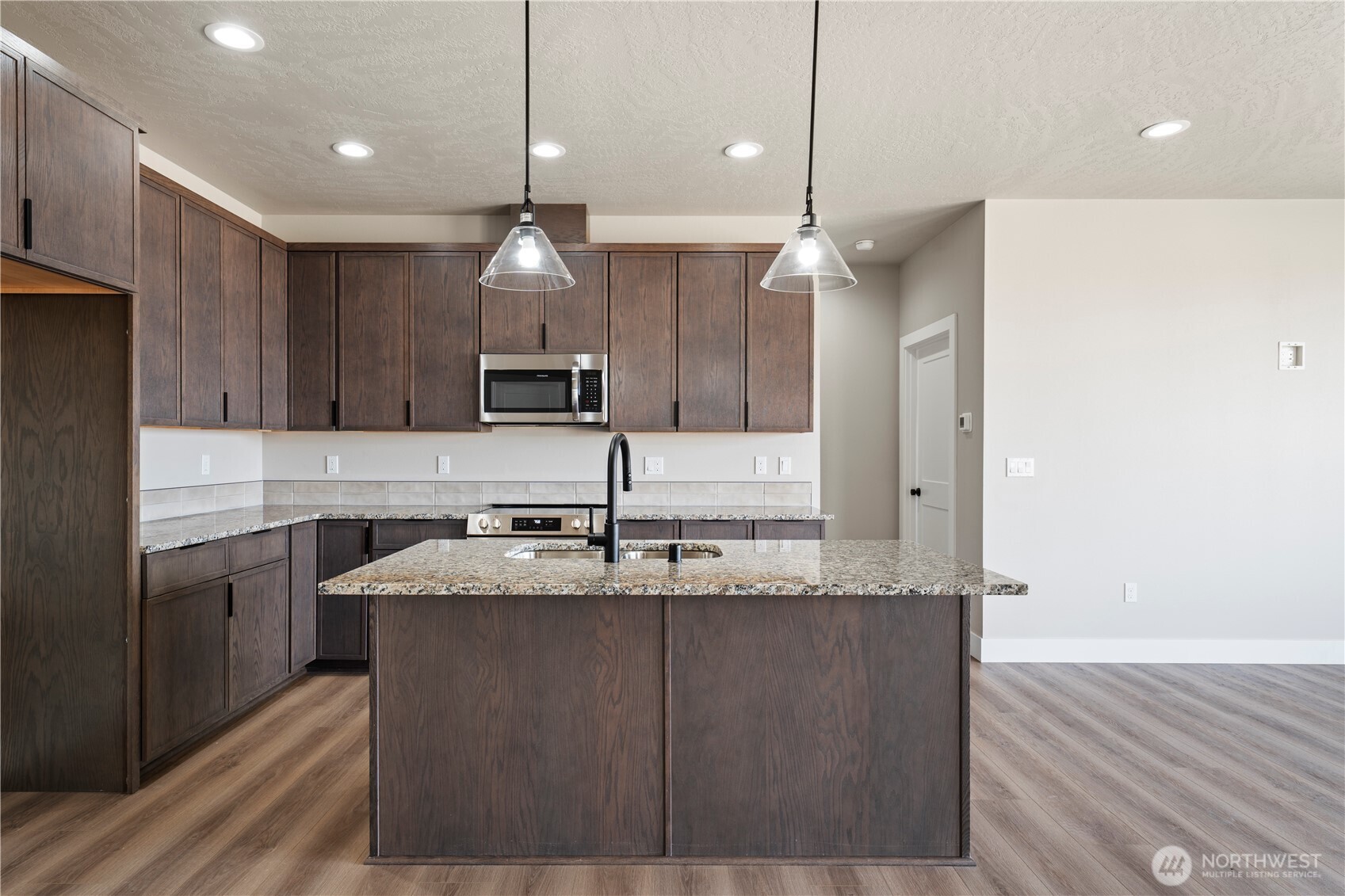 706 O Street Property Photo 14