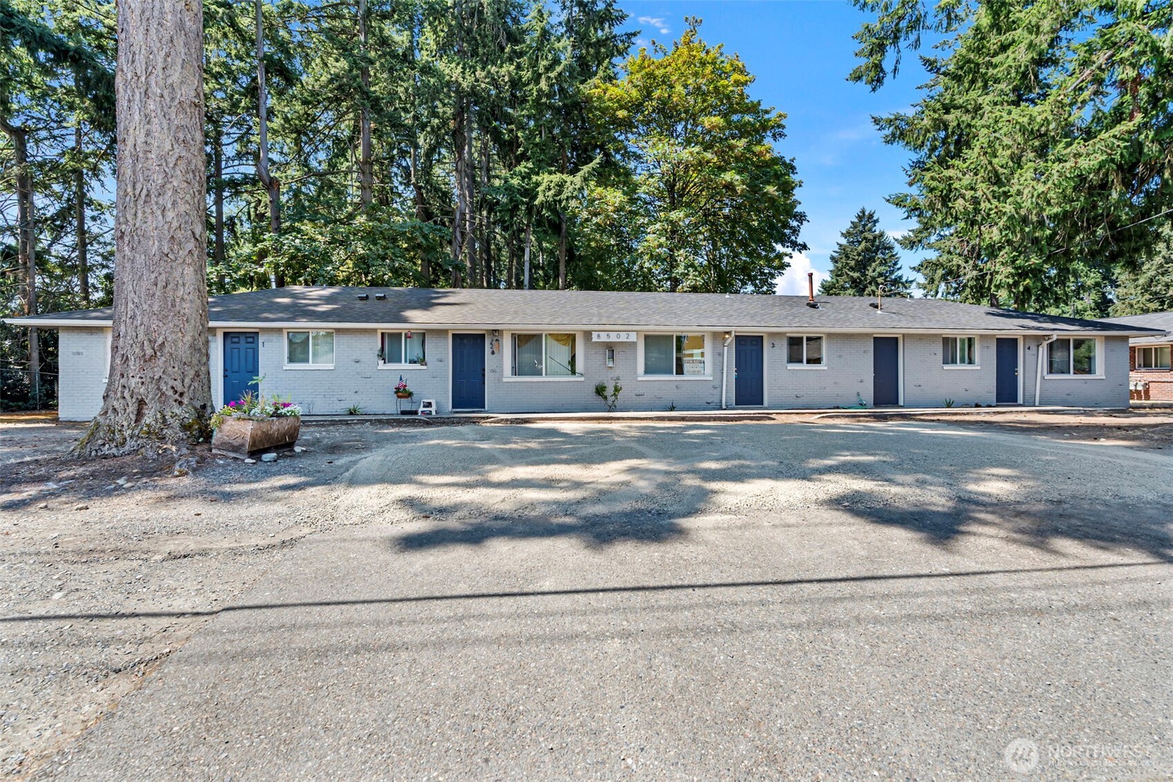 8502 8508 Berkeley Avenue Property Photo 1