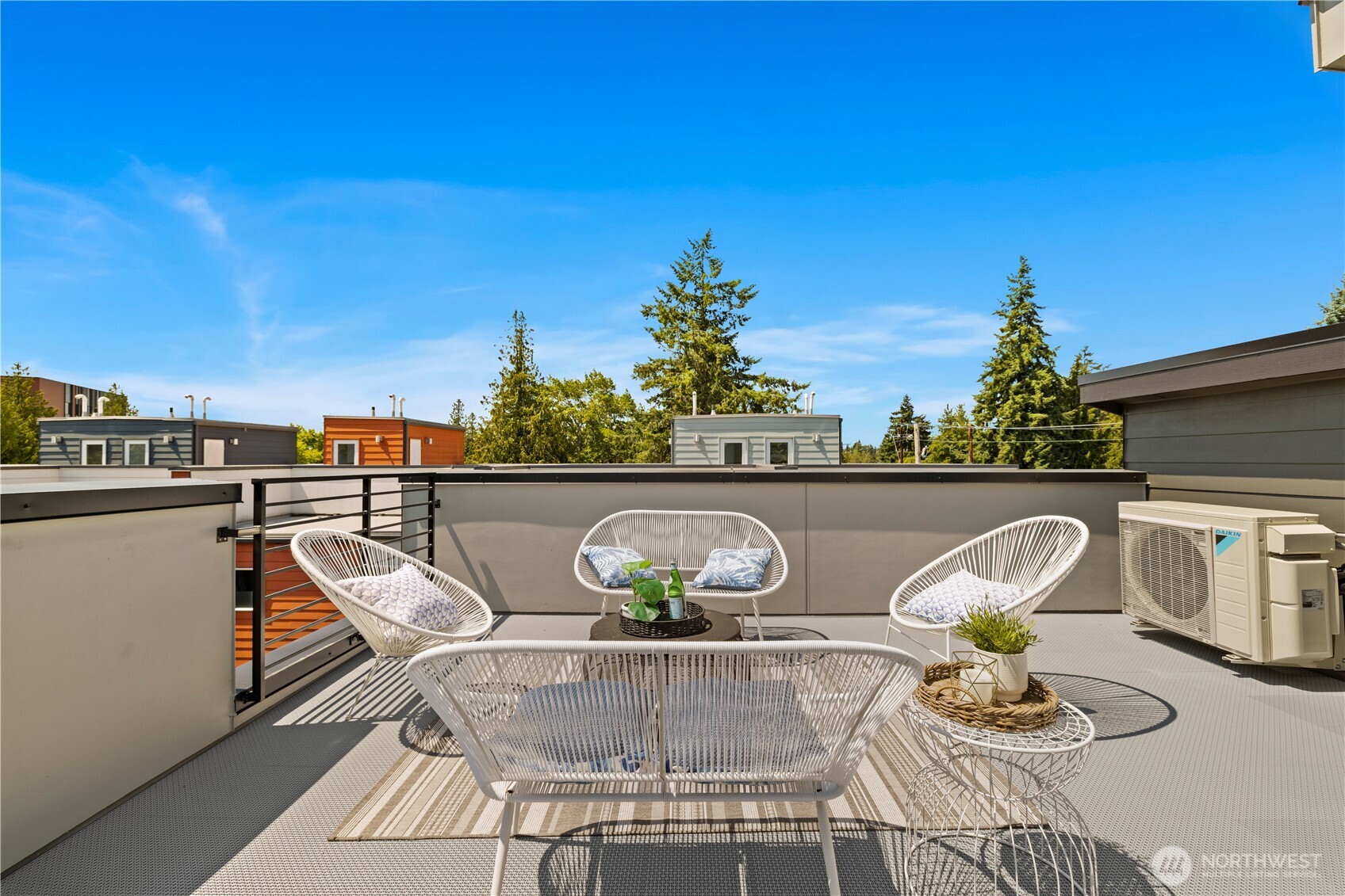 1911 A N 120th Street Property Photo 28