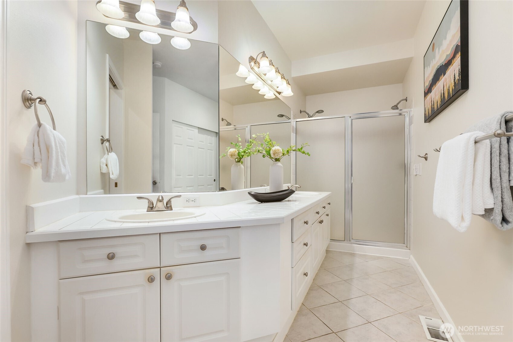 18606 Ne 57th Street Property Photo 14