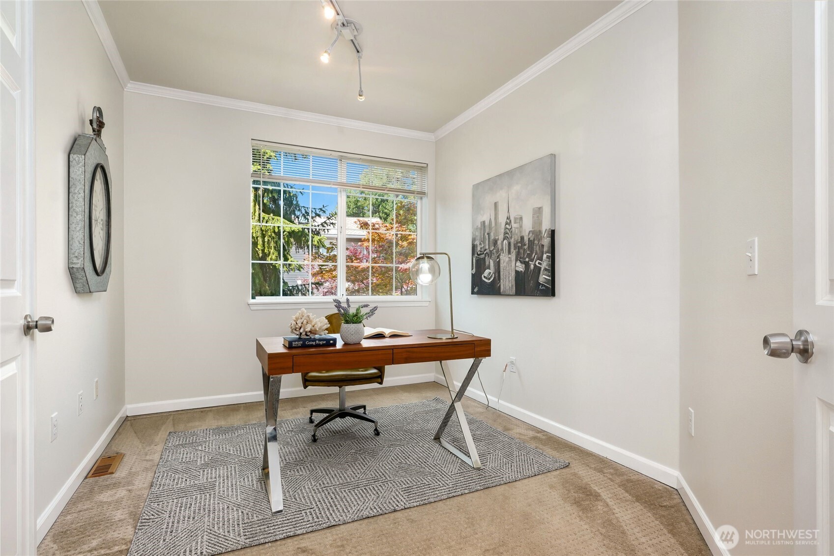 18606 Ne 57th Street Property Photo 15