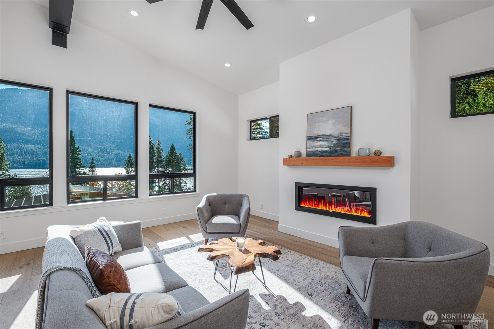 23112 Lake Wenatchee Hwy Property Photo 5