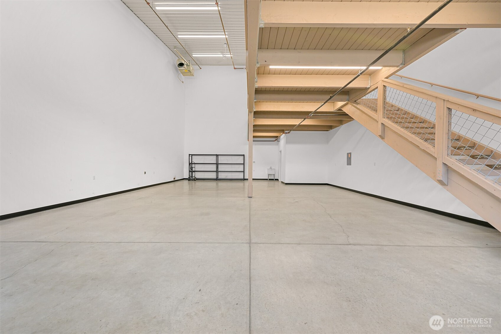 1957 Baltic Way E108 Property Photo 8