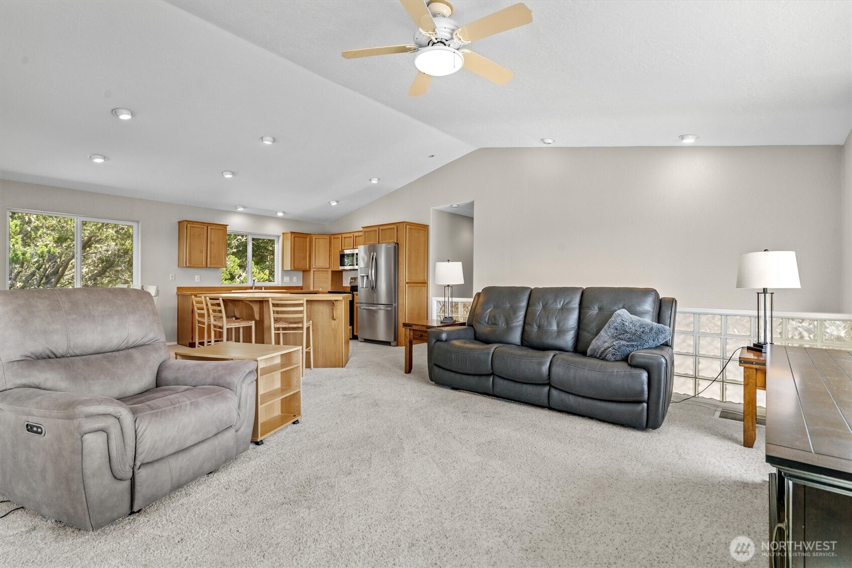 1205 116th Lane Property Photo 4