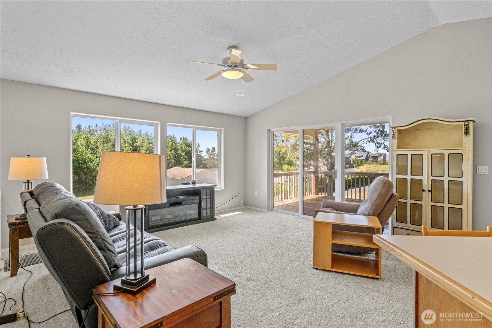 1205 116th Lane Property Photo 5