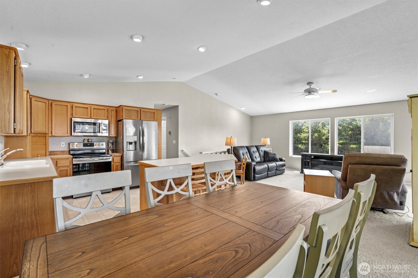 1205 116th Lane Property Photo 6