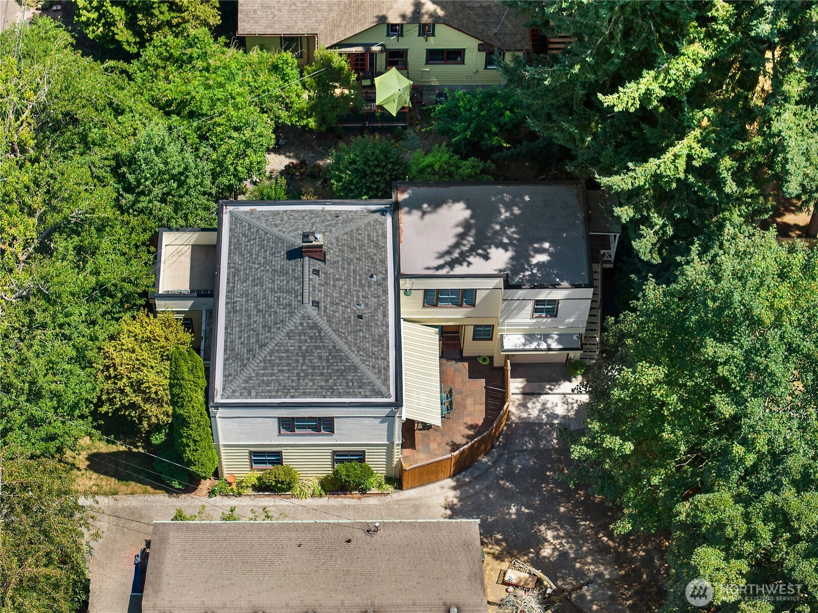 311 19th Avenue Property Photo 1