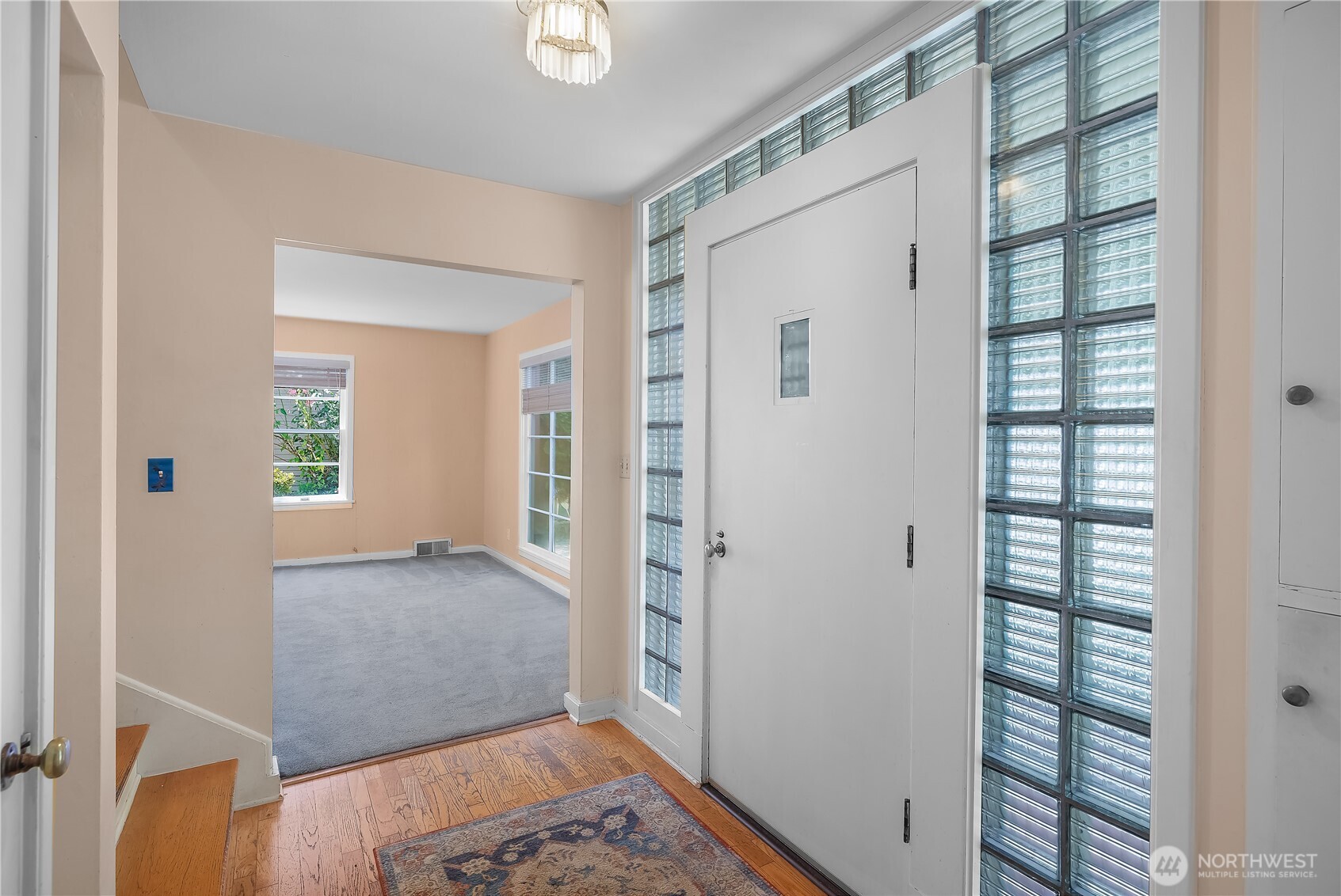 311 19th Avenue Property Photo 3