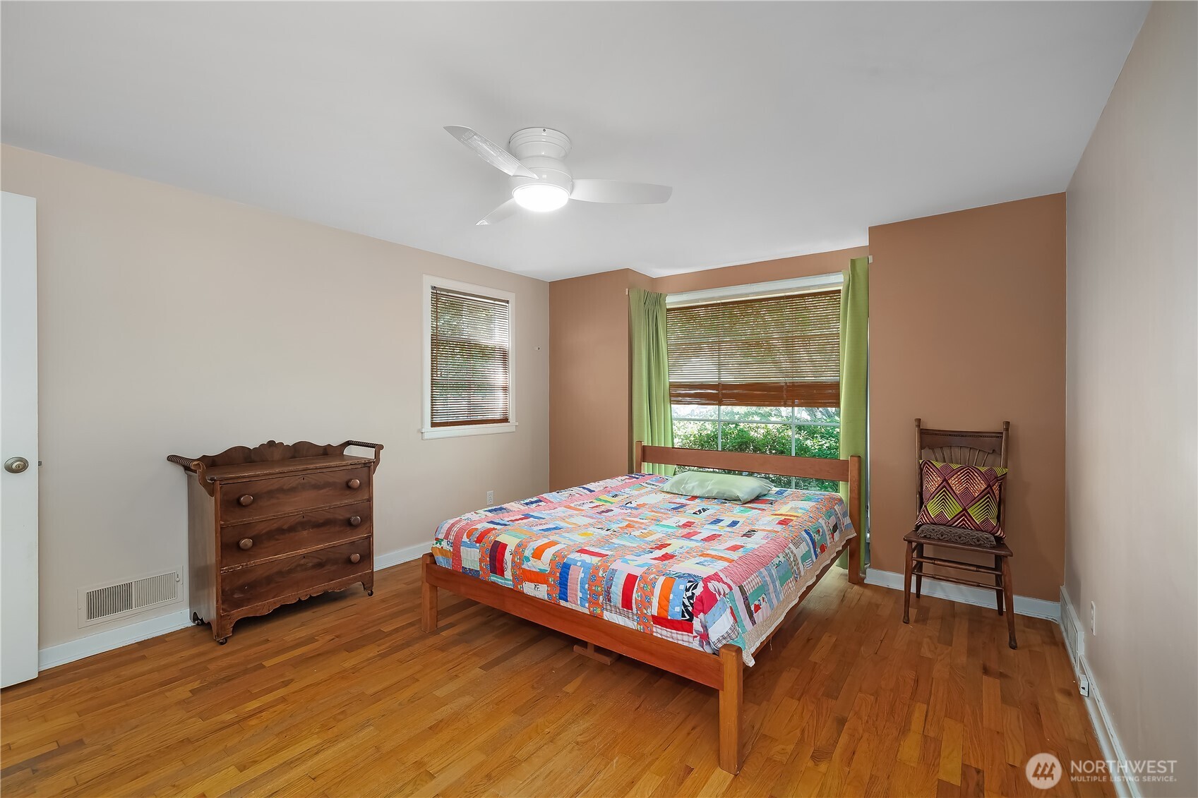 311 19th Avenue Property Photo 5