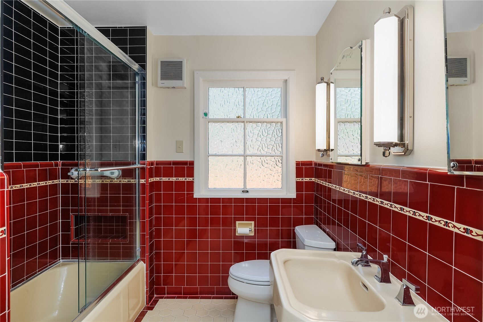 311 19th Avenue Property Photo 25