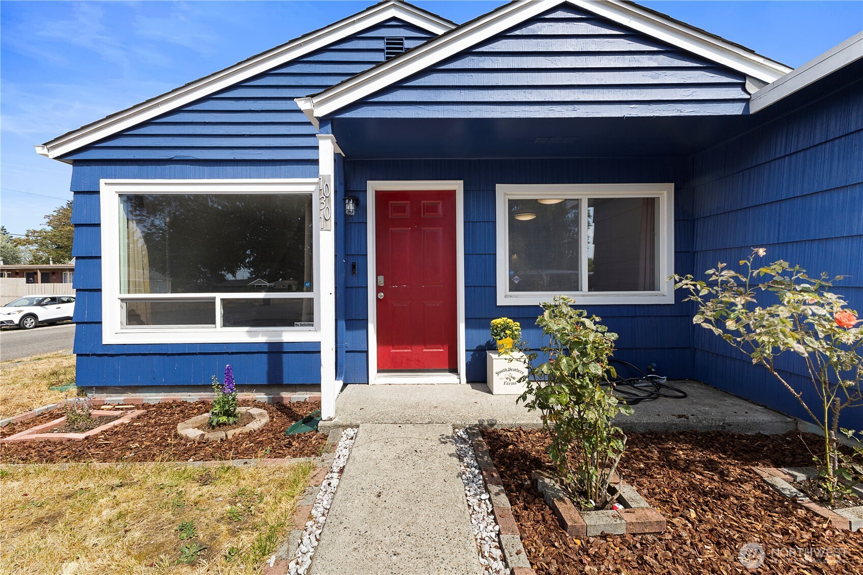 10301 47th Avenue Property Photo 1