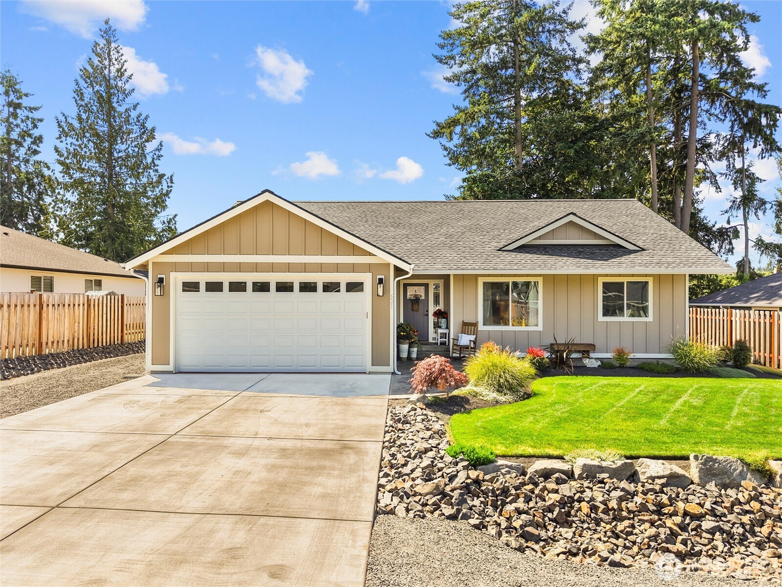 521 7th Avenue Property Photo 1