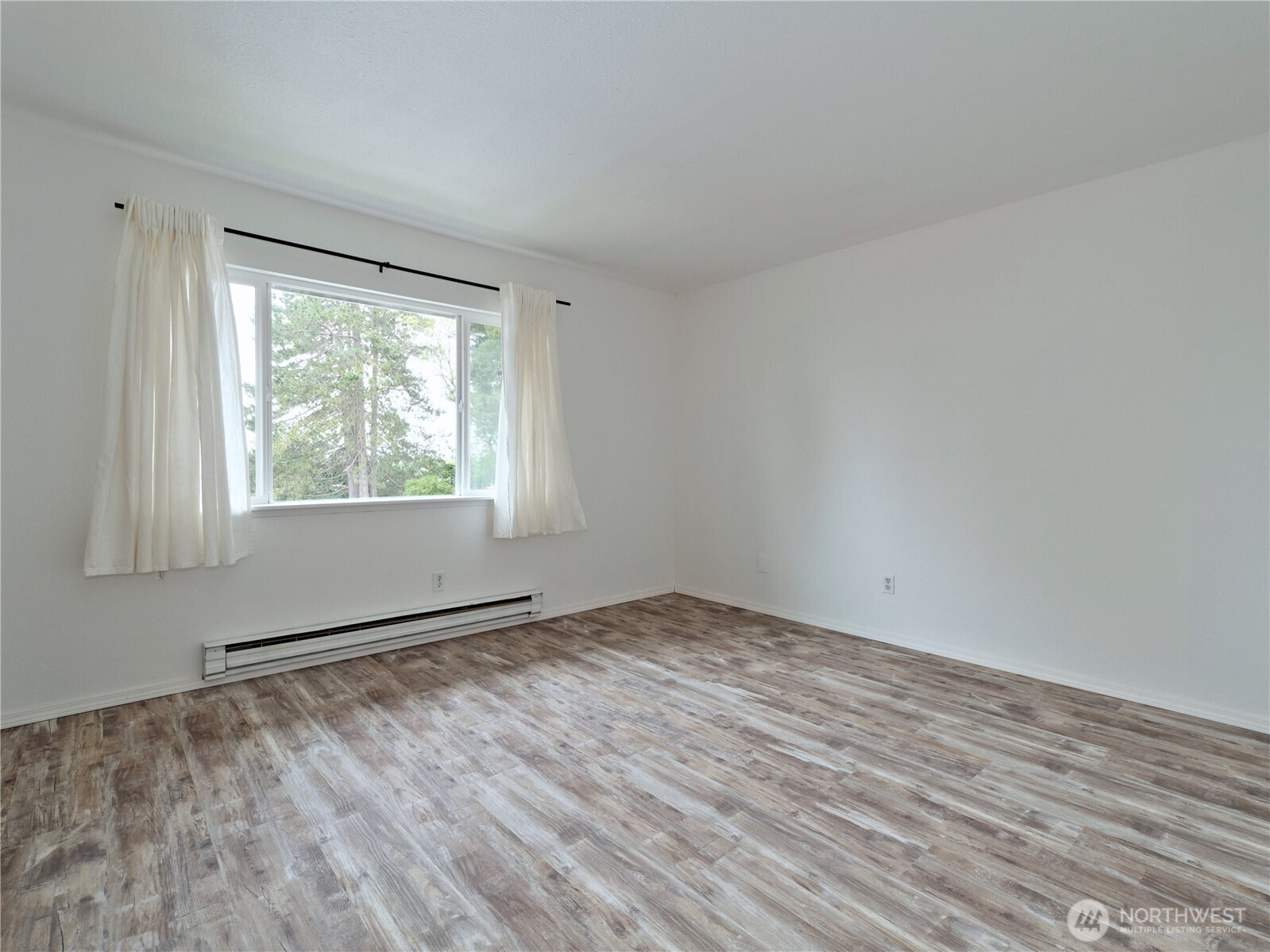 25406 106th Avenue E2 Property Photo 18