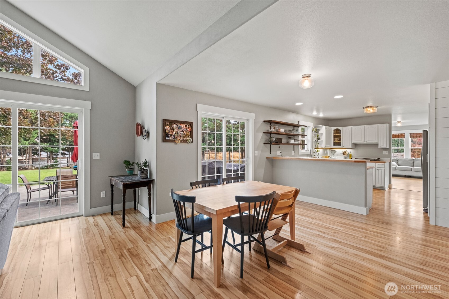 3850 Majeska Lane Property Photo 9