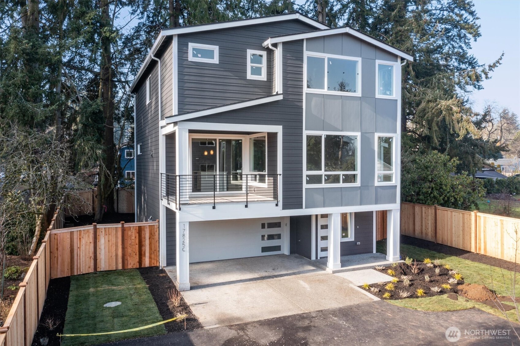 17825 Wallingford Avenue A Property Photo 1