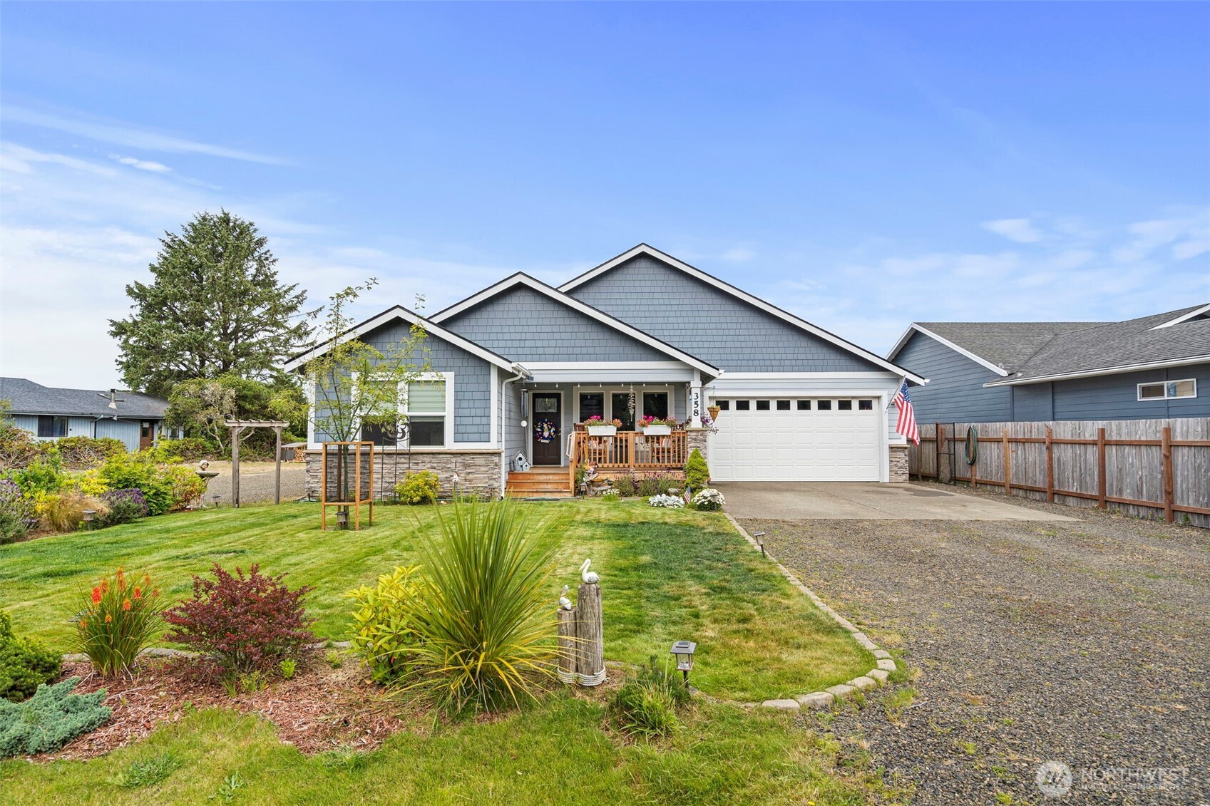 358 N Butterclam Street Property Photo 3