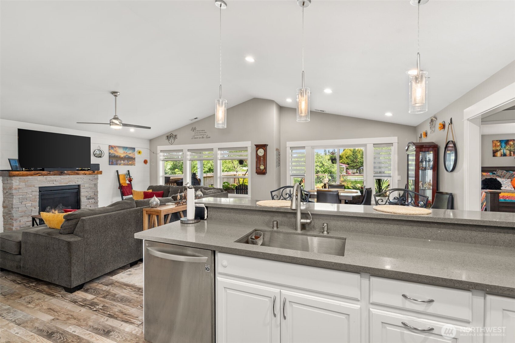 358 N Butterclam Street Property Photo 14