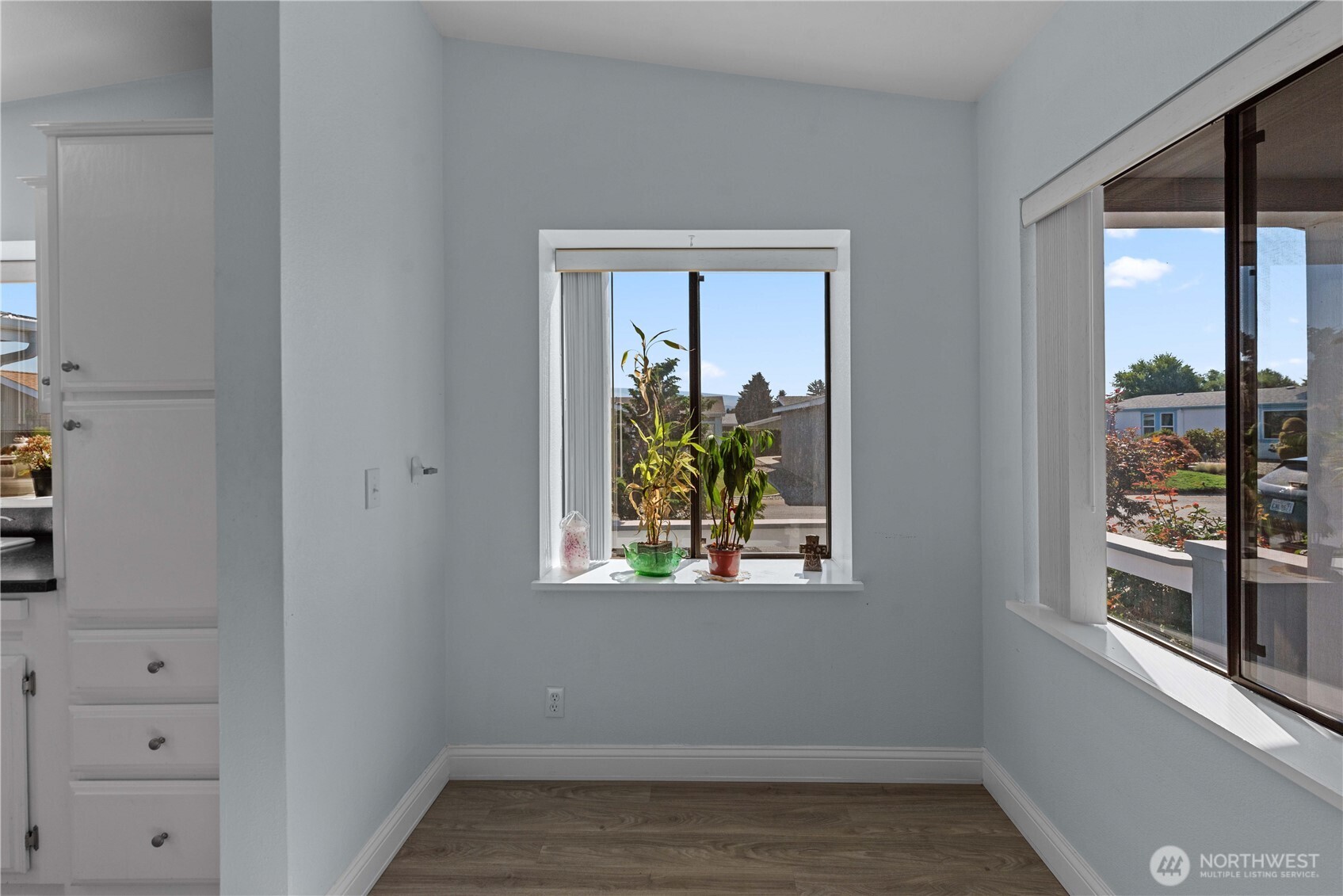 1306 Glacier Place 68 Property Photo 13