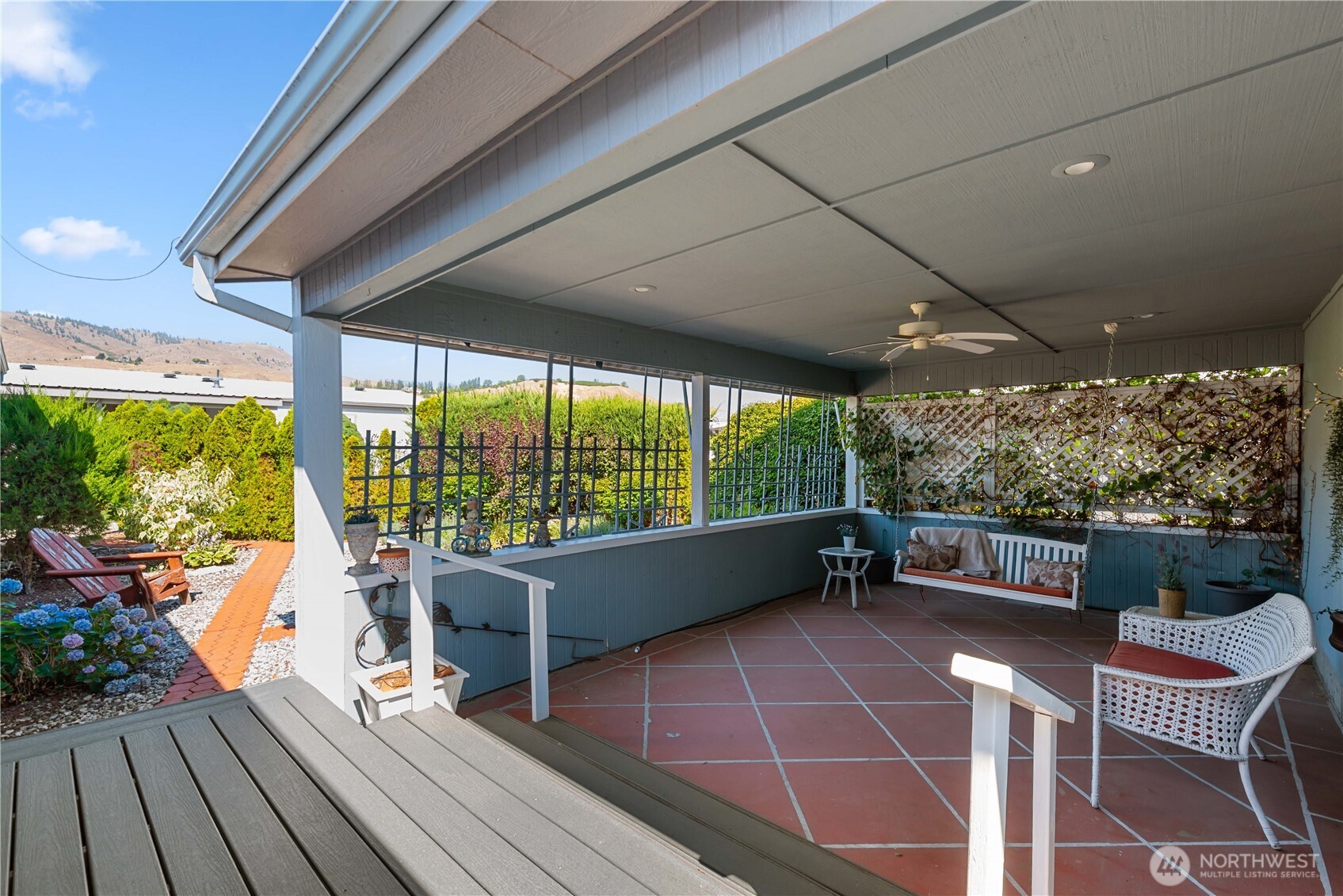 1306 Glacier Place 68 Property Photo 24