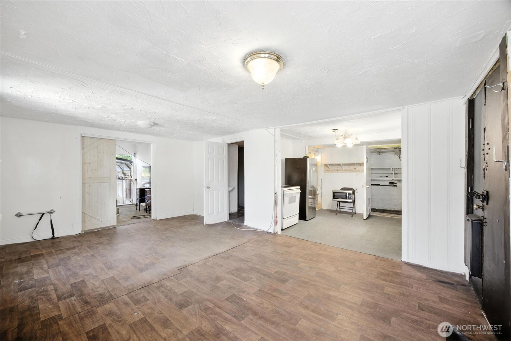 618 N 3rd Avenue Property Photo 6