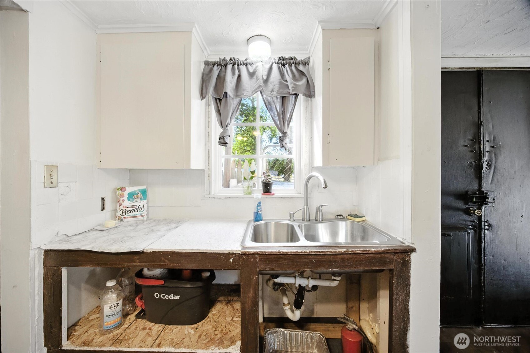 618 N 3rd Avenue Property Photo 13