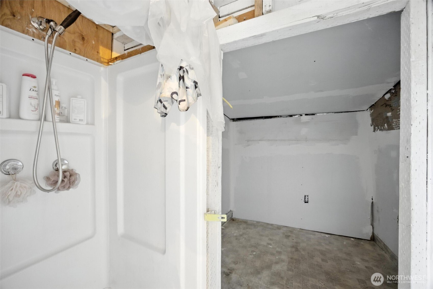 618 N 3rd Avenue Property Photo 24