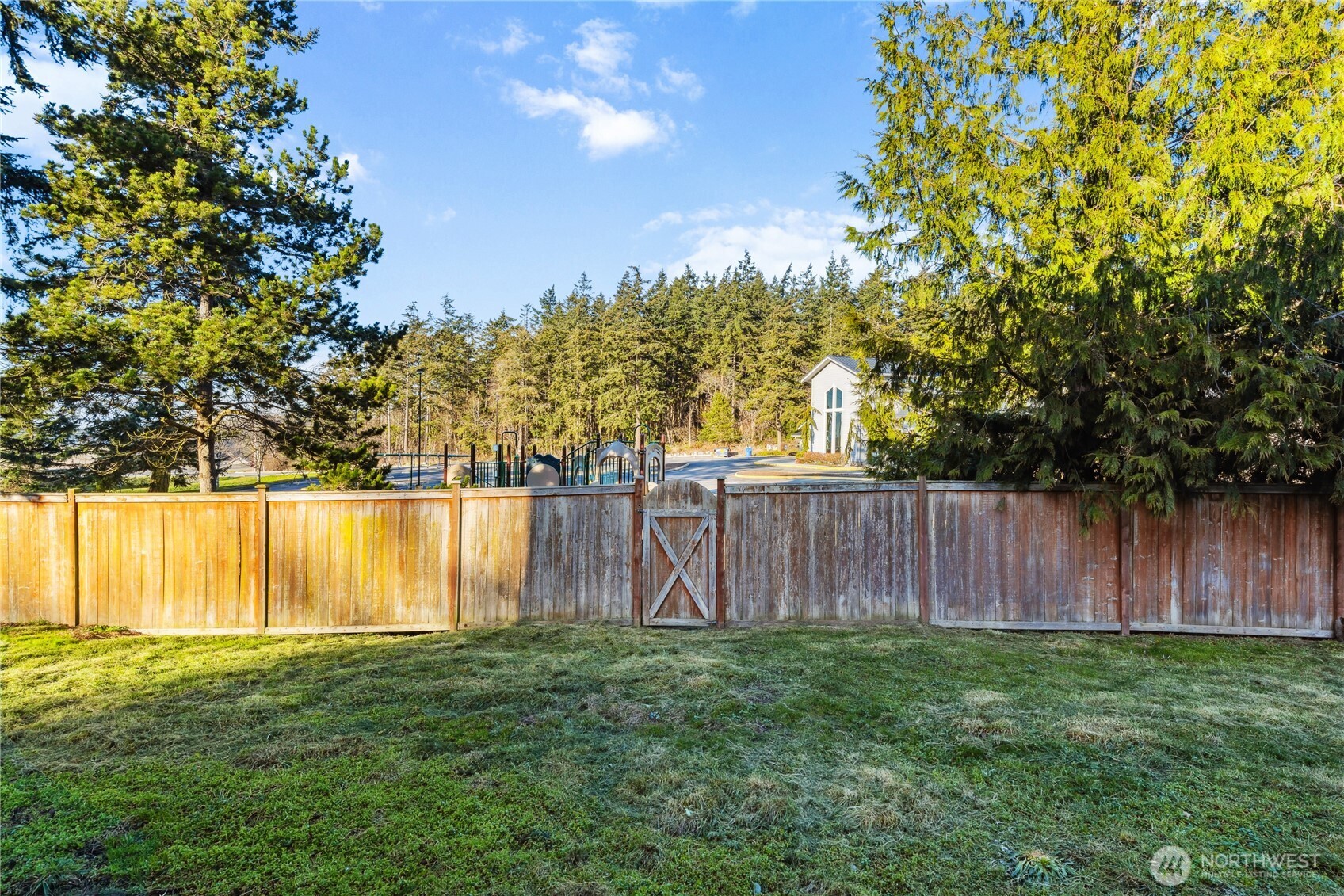 1340 Nw Redwing Drive Property Photo 36