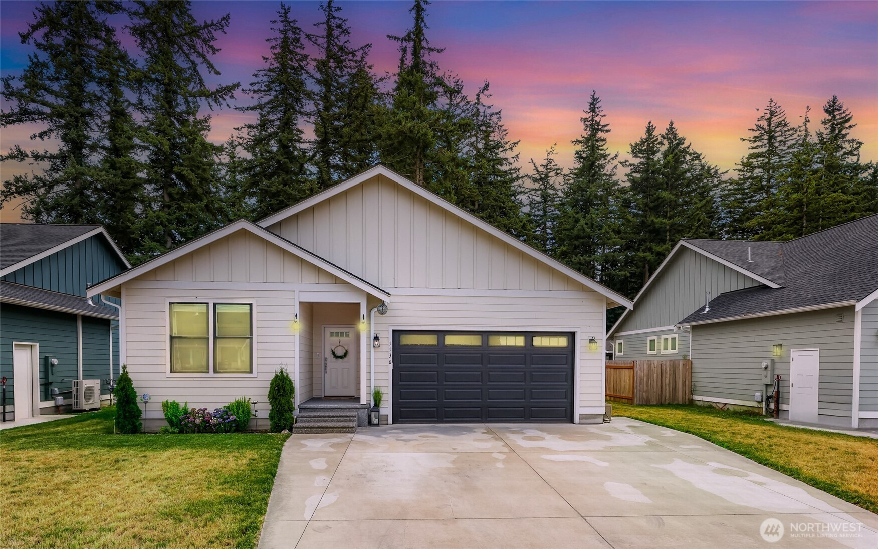 1136 Falcon Court Property Photo 1