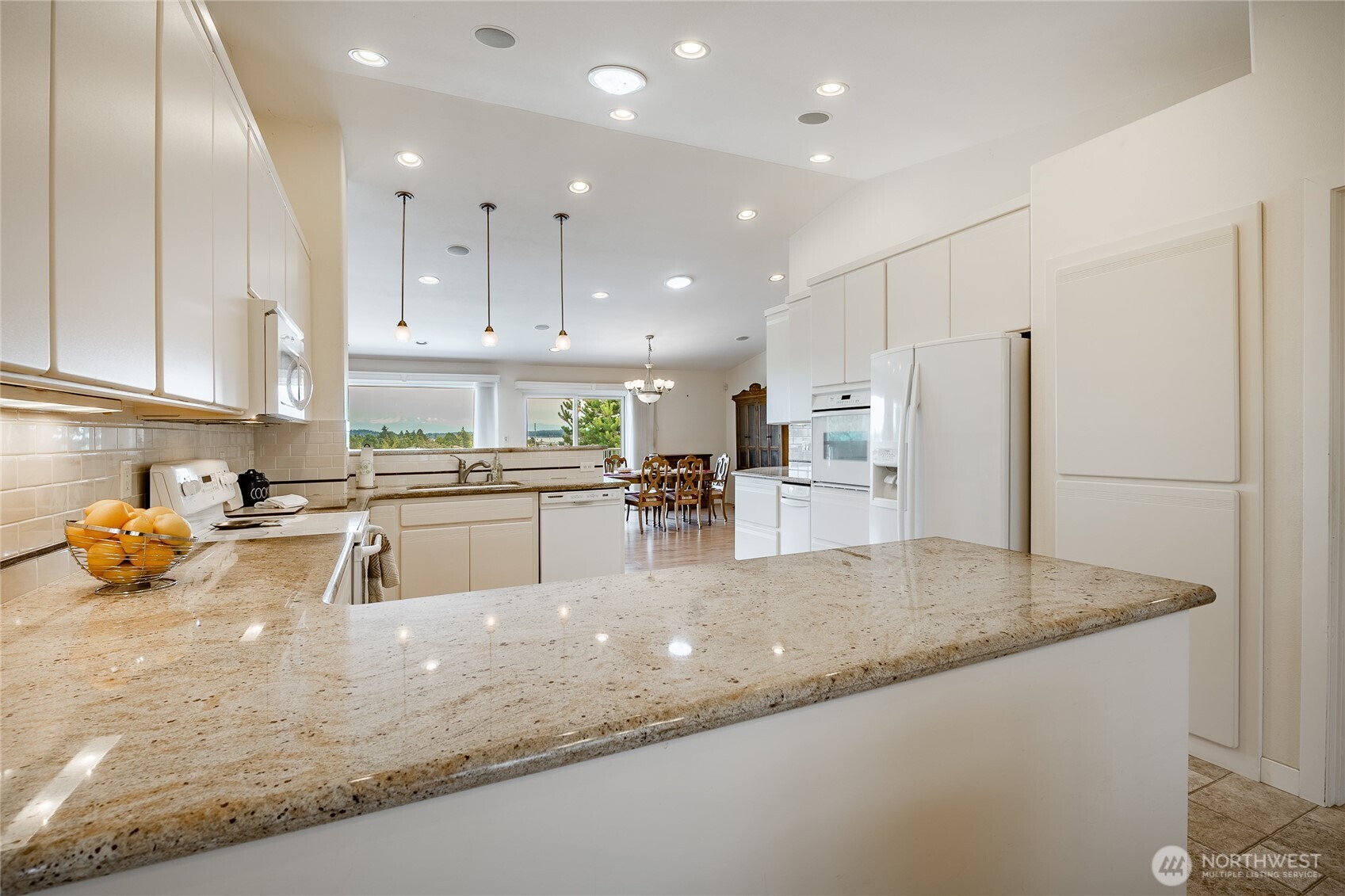 8118 Comox Road Property Photo 11