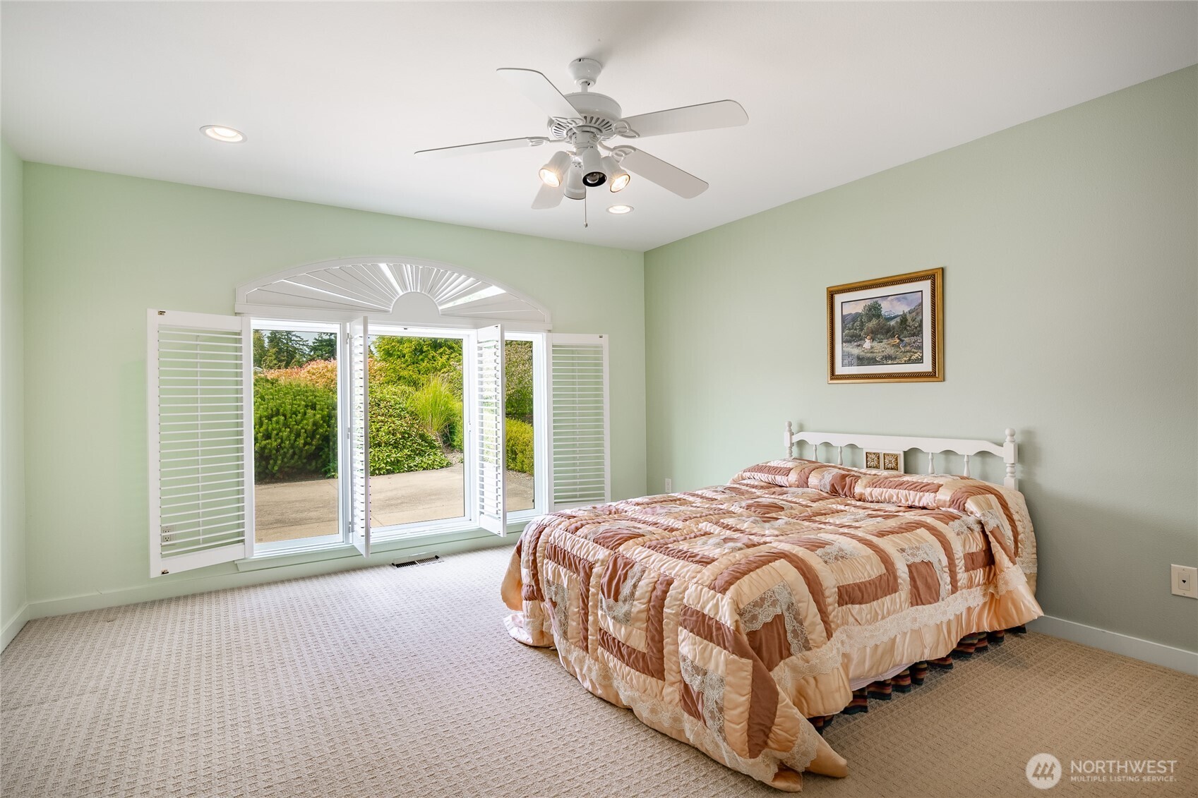 8118 Comox Road Property Photo 25