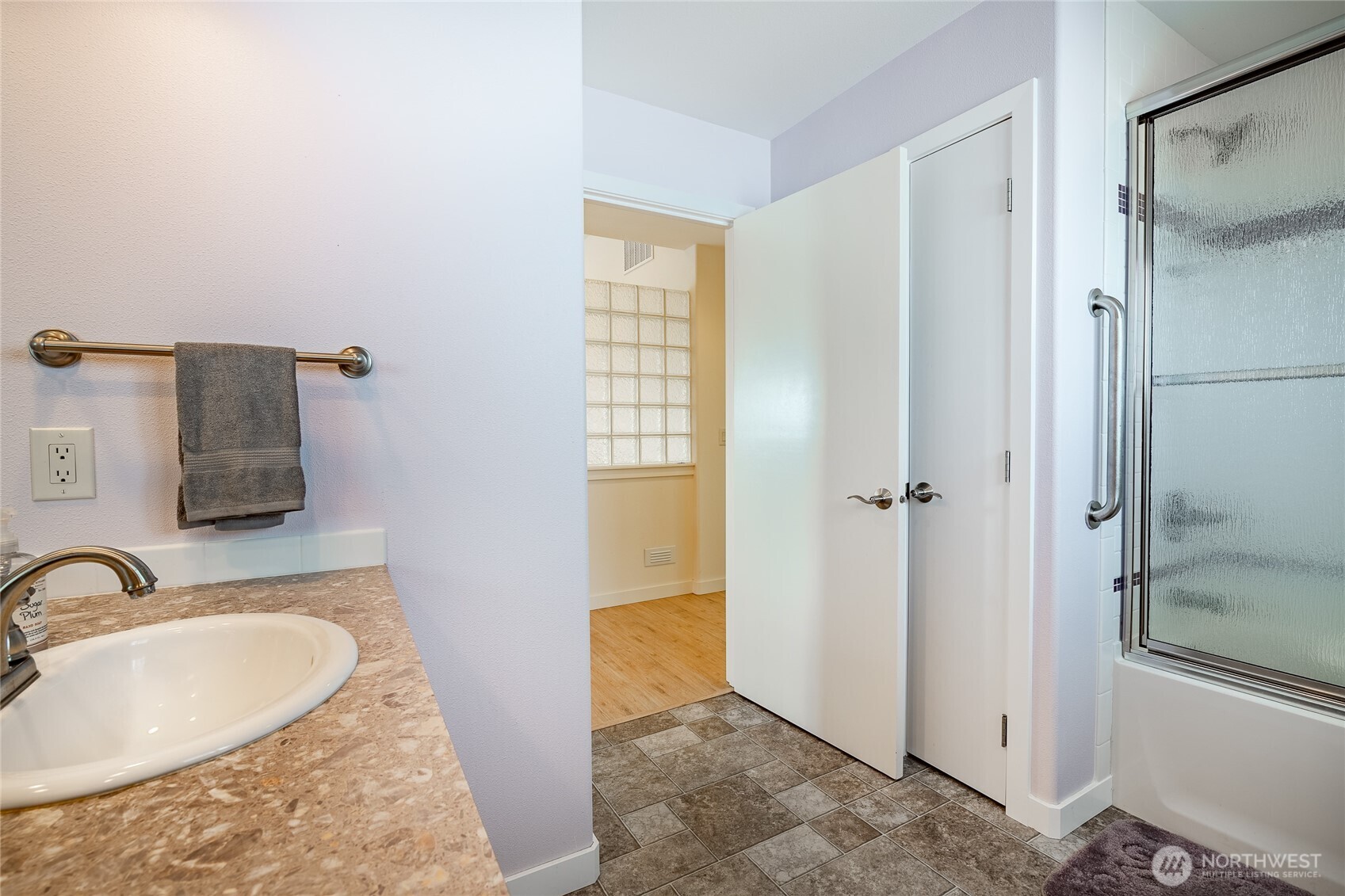 8118 Comox Road Property Photo 27