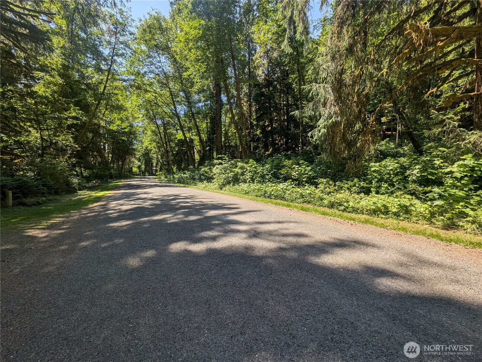 999 Kallman Road Property Photo 4