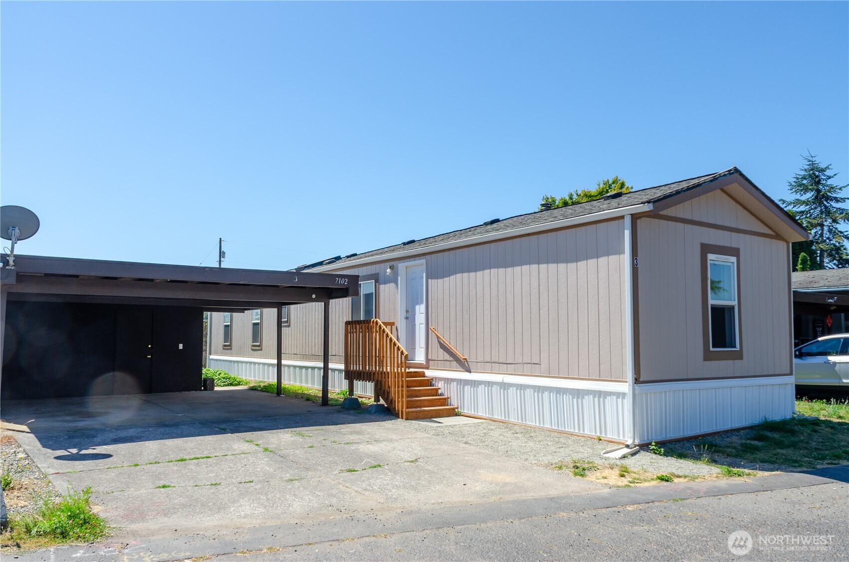 7102 49th Street #3 Property Photo 1