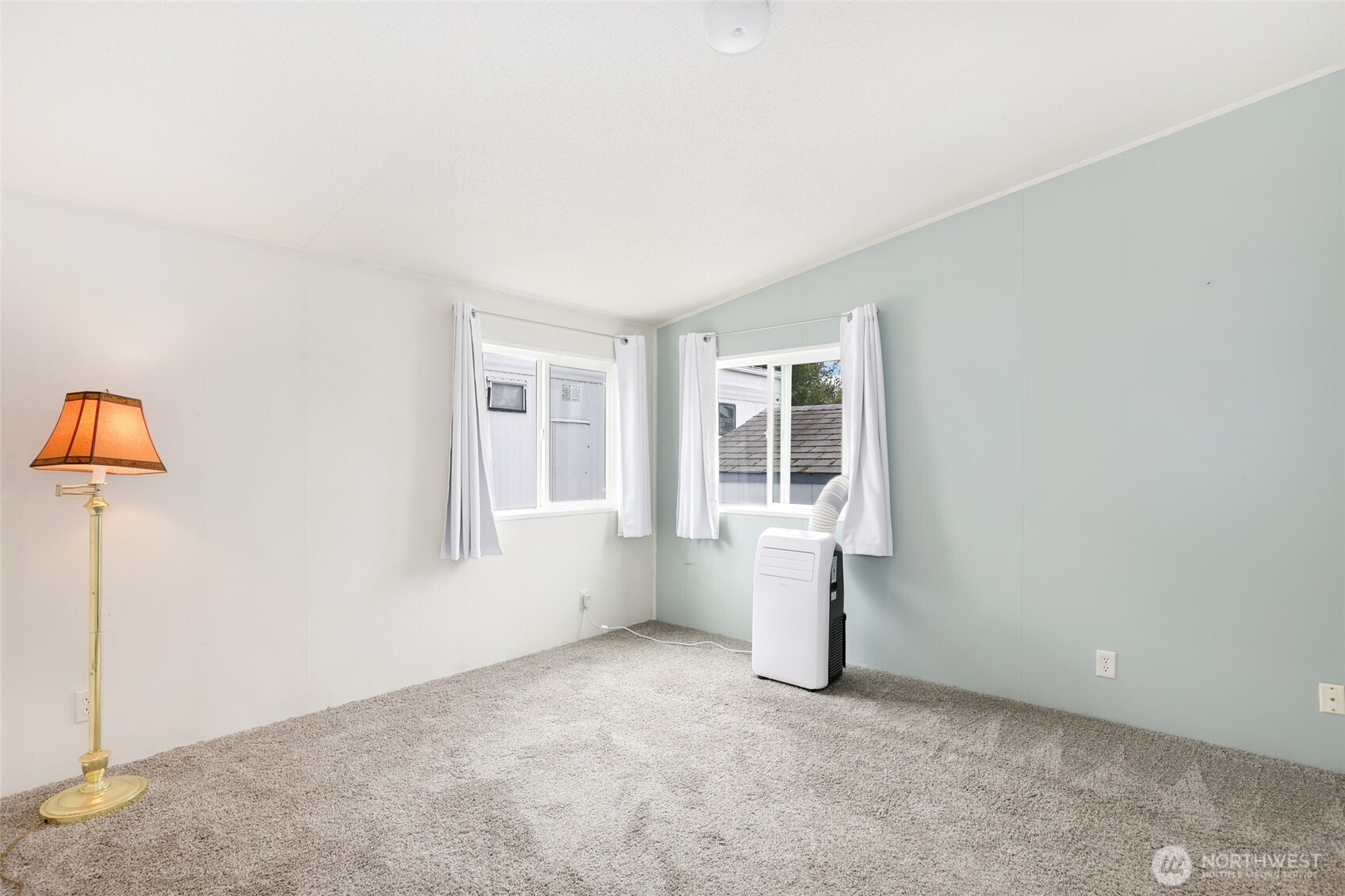 3431 S 180th Place 67 Property Photo 10