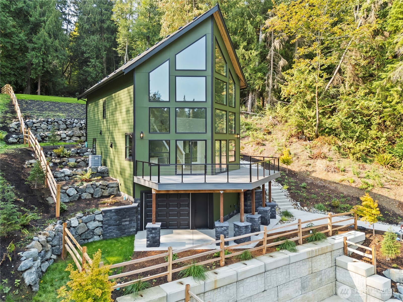 6828 Olive Avenue Property Photo 1