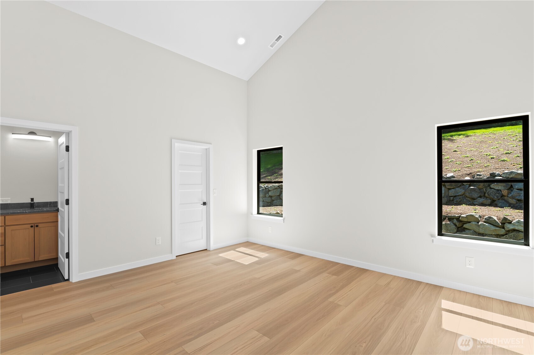 6828 Olive Avenue Property Photo 20