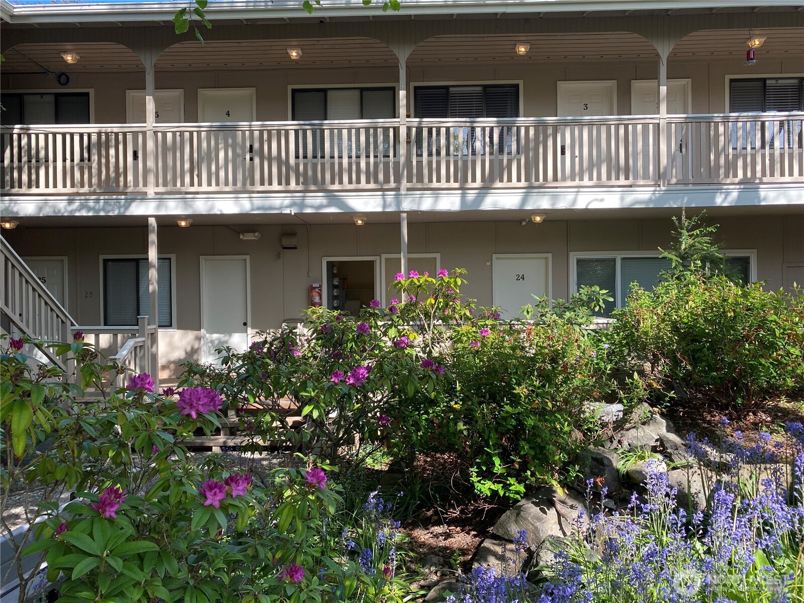 250 Tucker Avenue 3 Property Photo 2