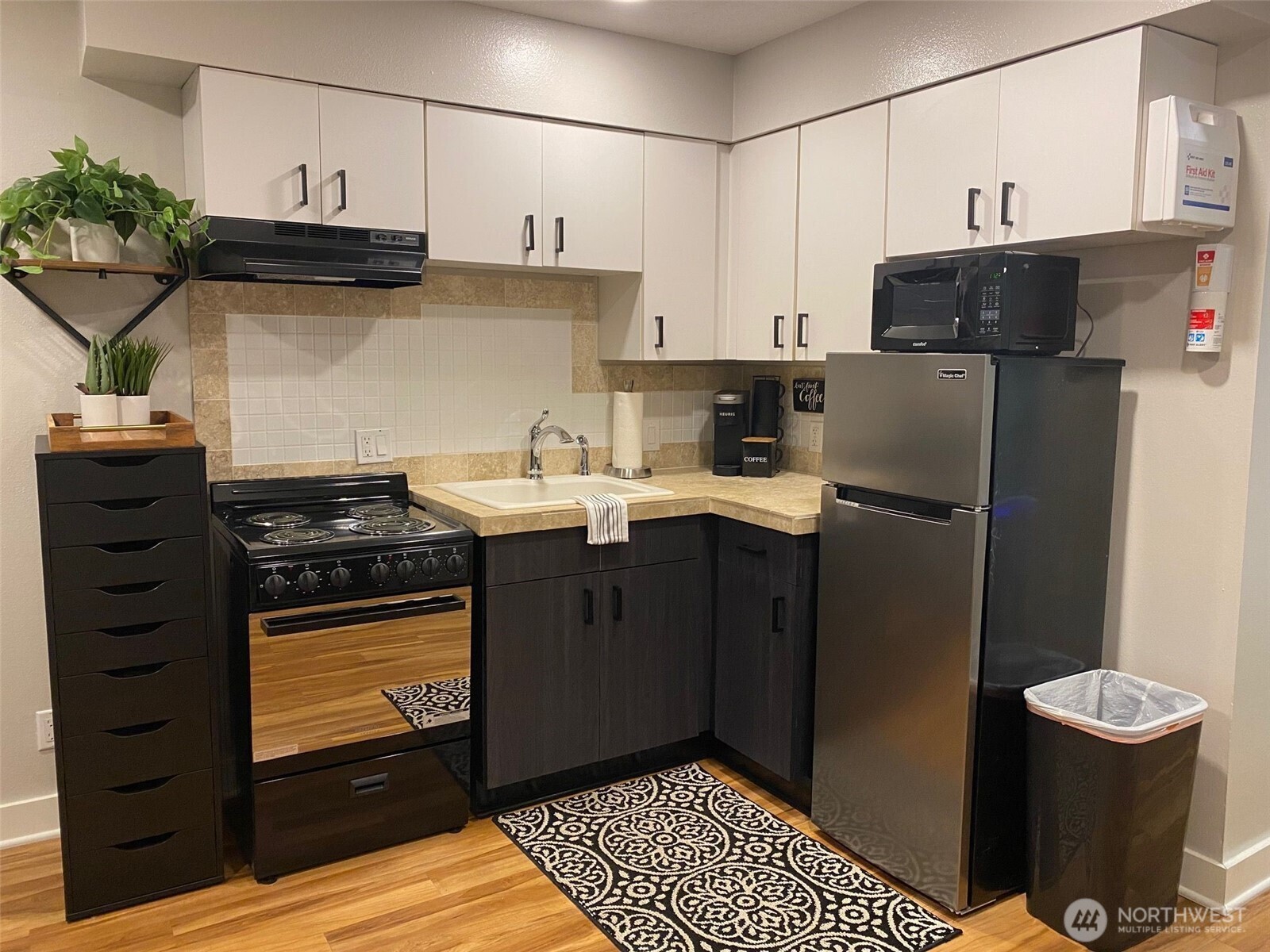 250 Tucker Avenue 3 Property Photo 11