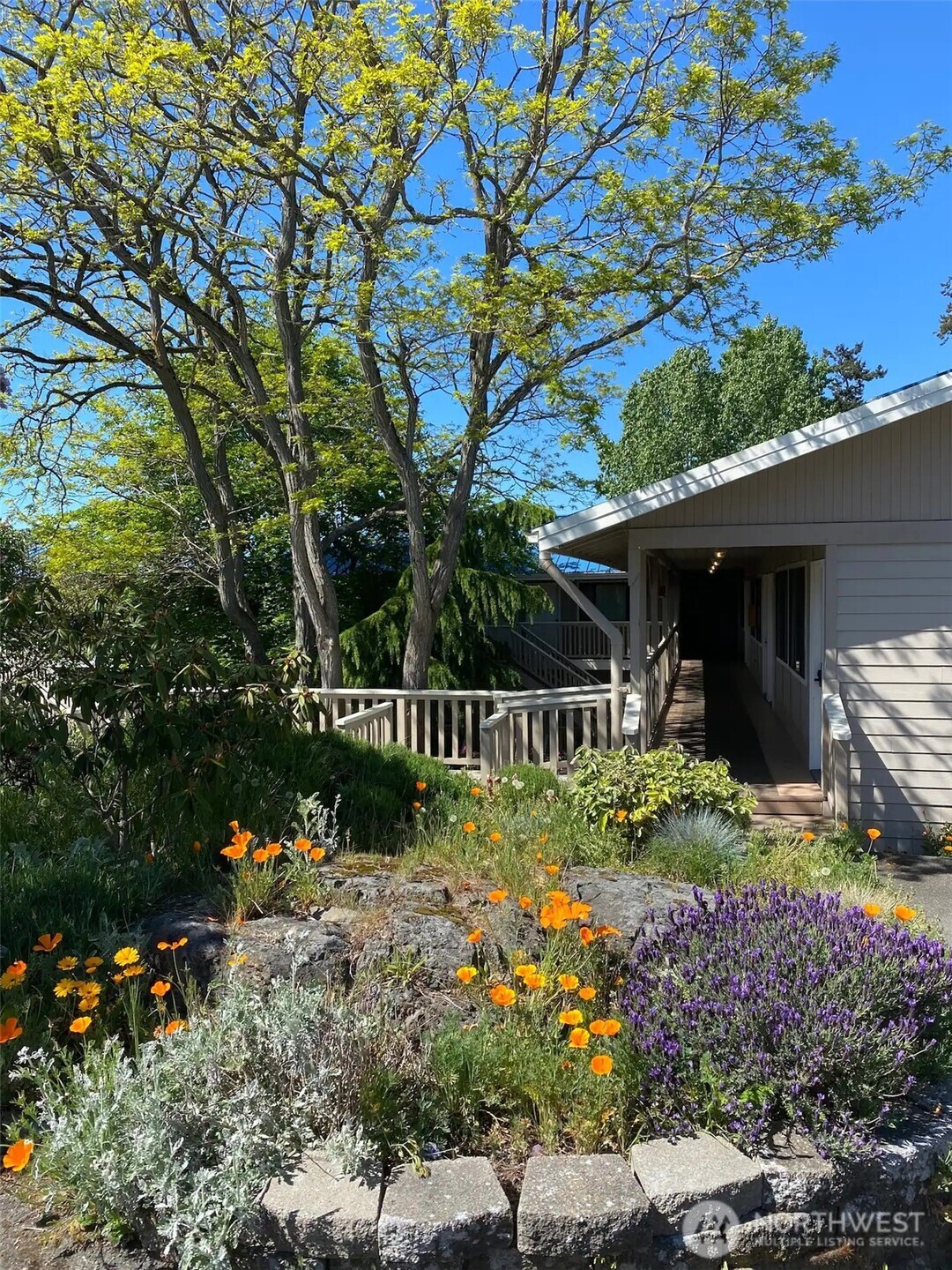 250 Tucker Avenue 3 Property Photo 24