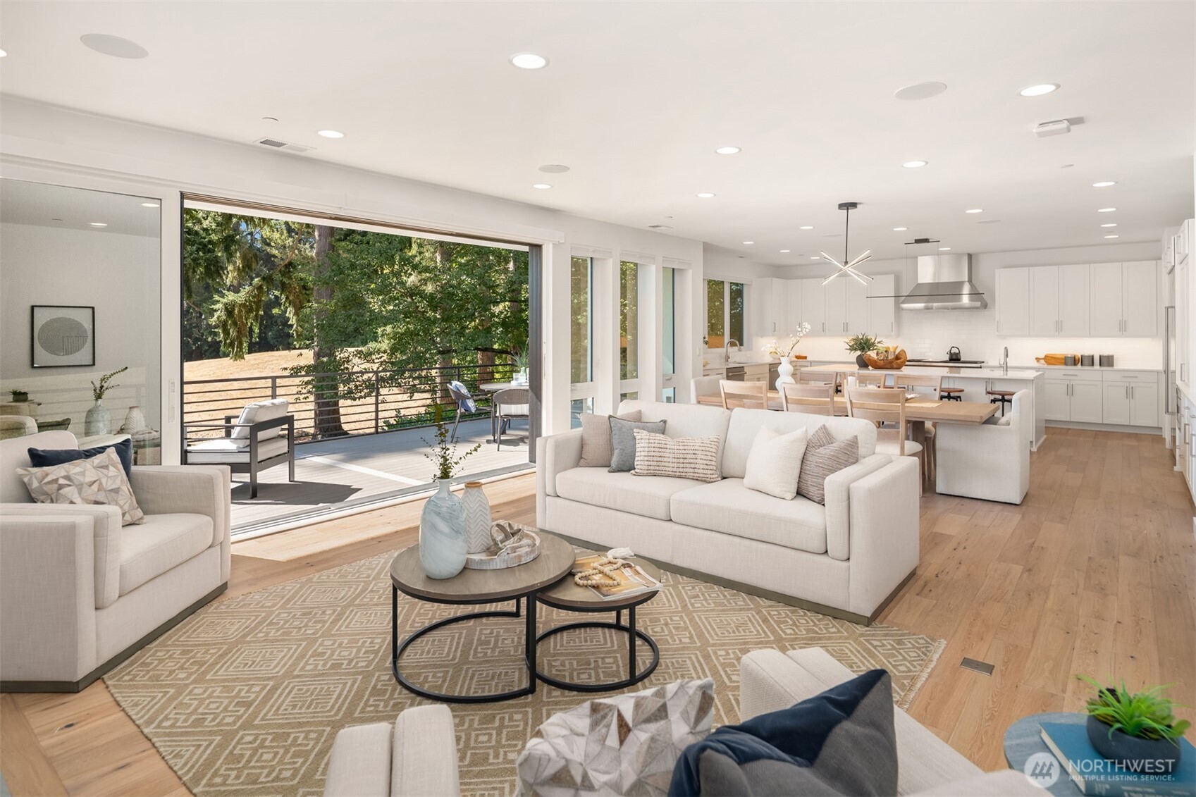 11407 Ne 103rd Place Property Photo 5