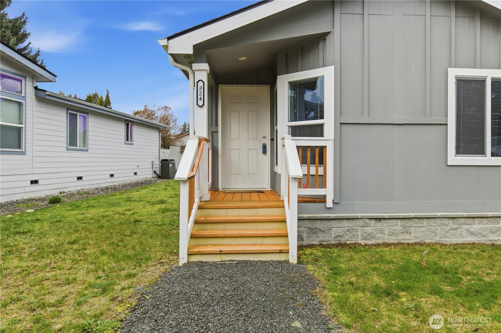 1111 Archwood Drive 324 Property Photo 3