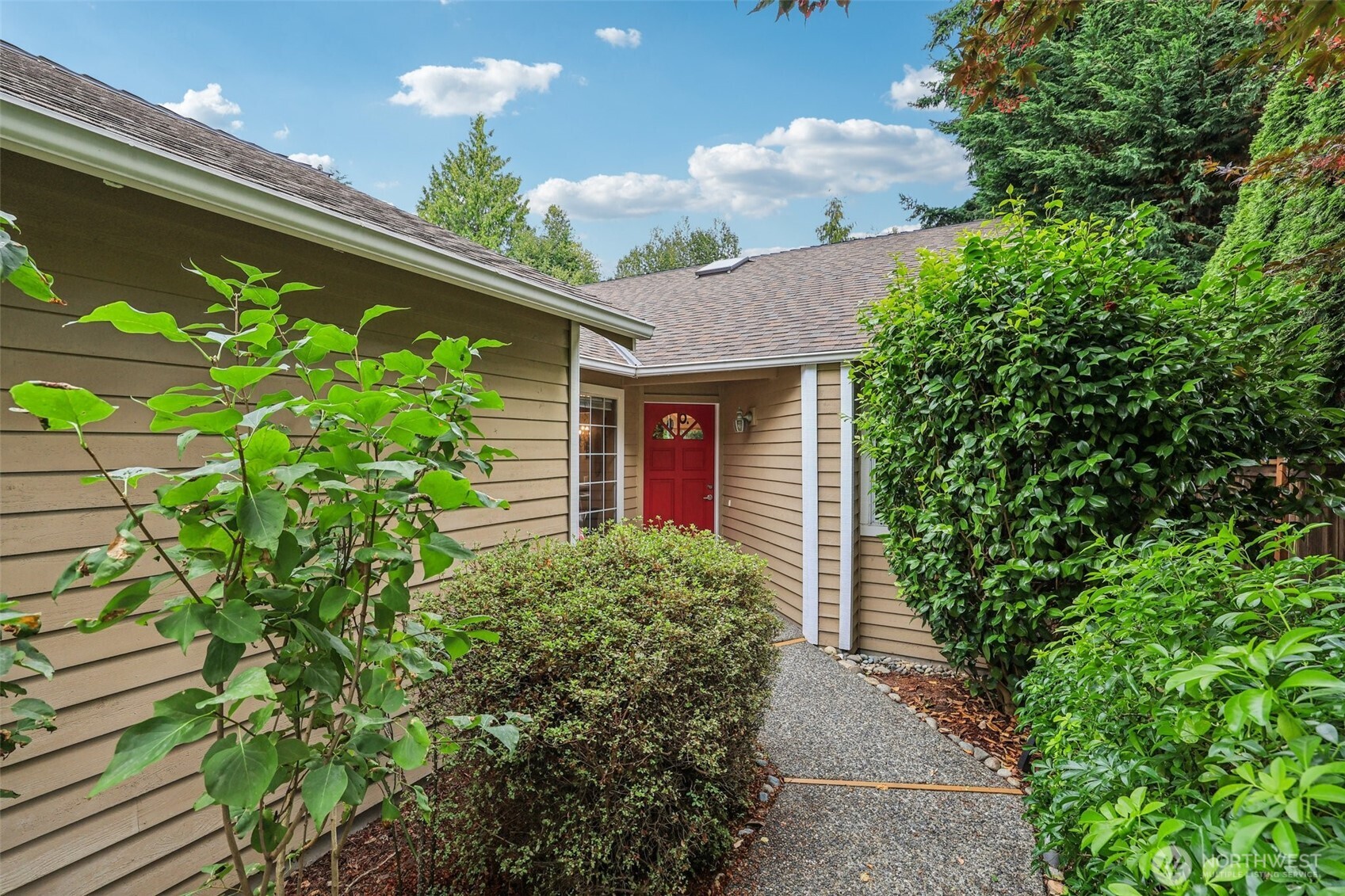 20310 Hollyhills Drive Property Photo 1