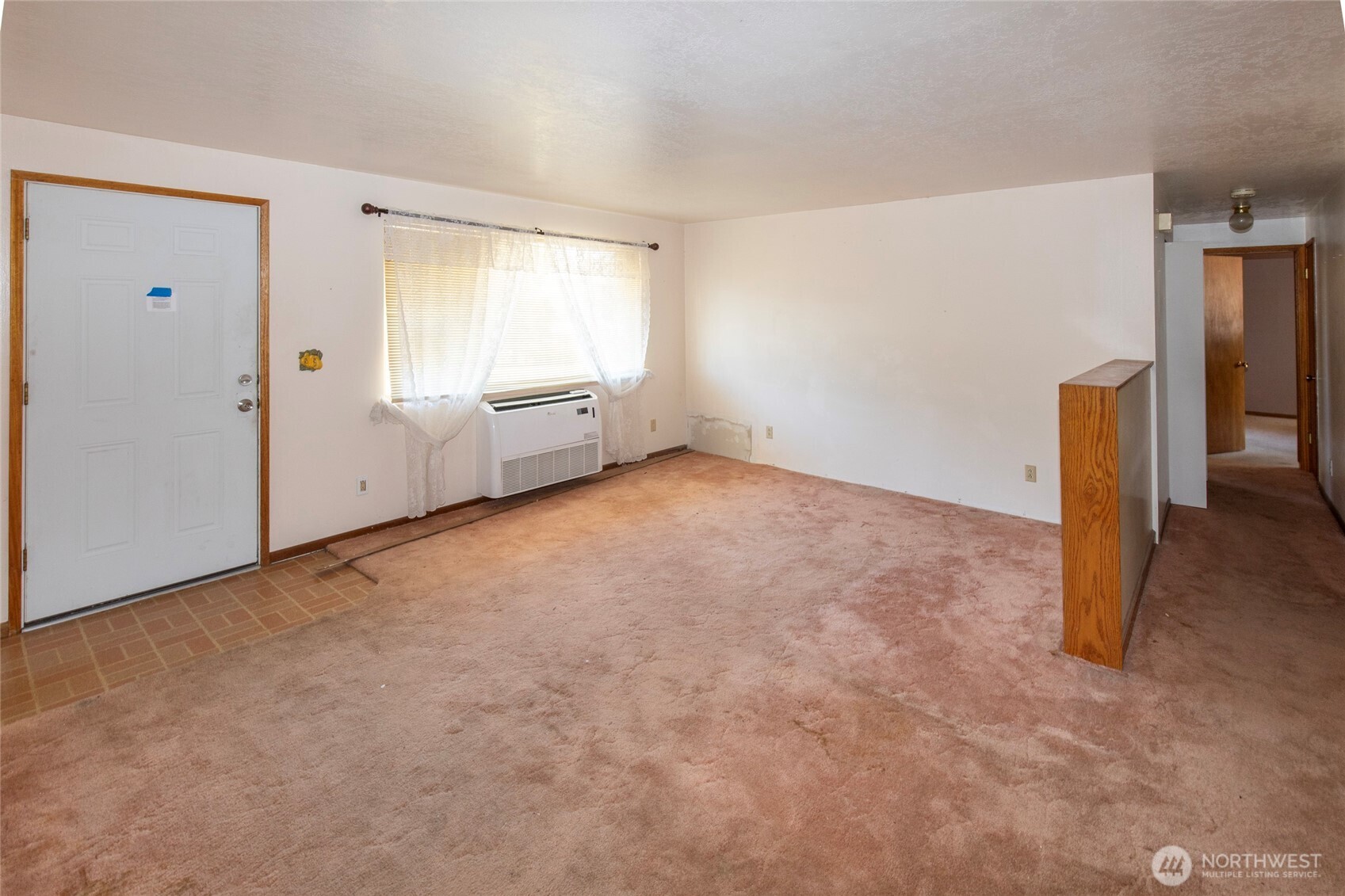 709 Sunrise Drive Property Photo 4